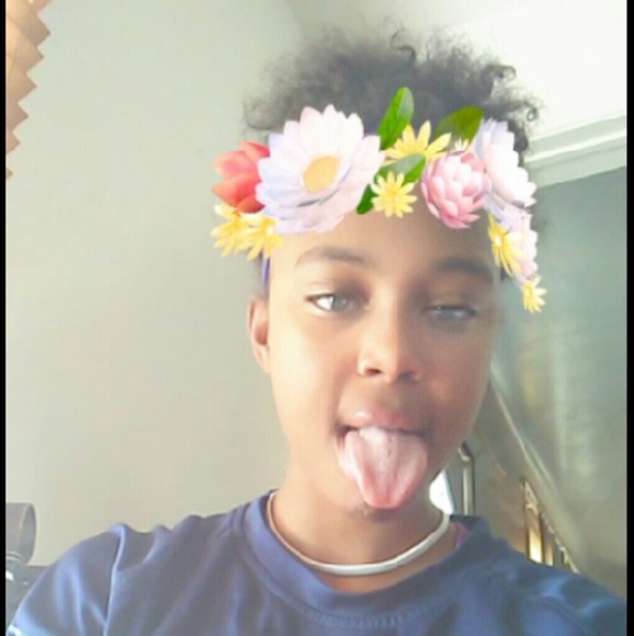 Meet your Posher, Shania