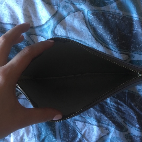 Make up bag - Picture 3 of 3