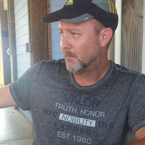 Meet your Posher, Todd