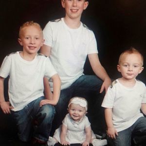 Meet your Posher, Corrinda