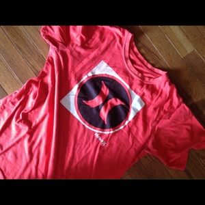 Hurley tshirt