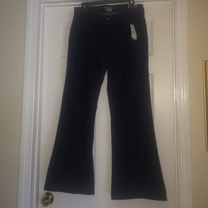 Old Navy Flare Jeans (The Flirt)