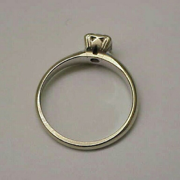 Antique 14k W/G .23ct Diamond Engagement Ring - Picture 4 of 8