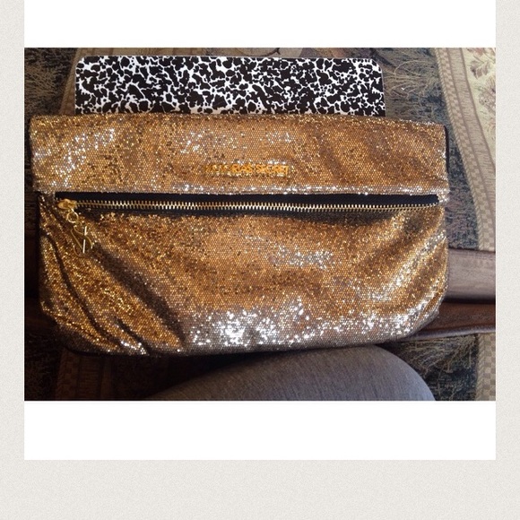 Victoria's Secret Handbags - Victoria's Secret gold bling makeup bag cosmetics