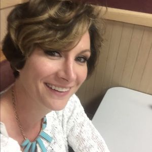 Meet your Posher, Nikki