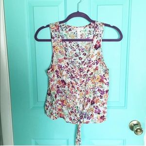 Floral crop top with tie