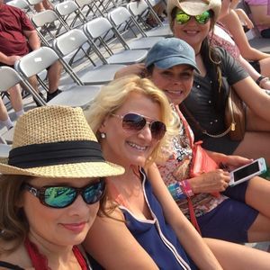 Meet your Posher, Nikki