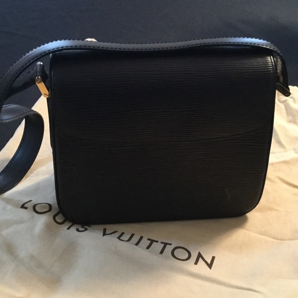 Louis Vuitton Handbag