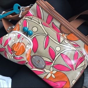 Fossil Crossbody Key Per