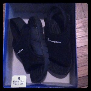 Black champion slippers