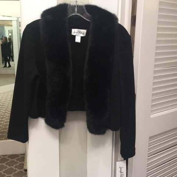 ‼️price drop‼️ NWT Joseph Ribkoff fur bolero!