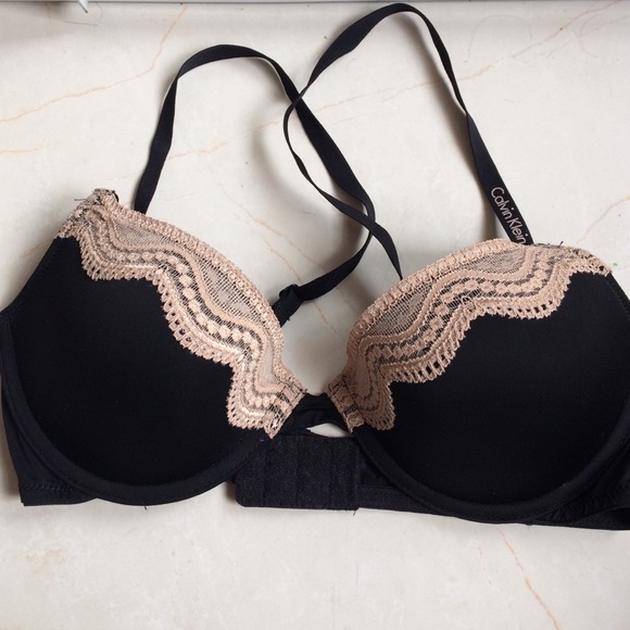 Calvin Klein Push Up Demi Bra