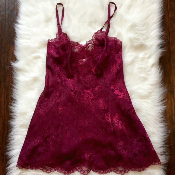 Vintage Victoria's Sectret Slip