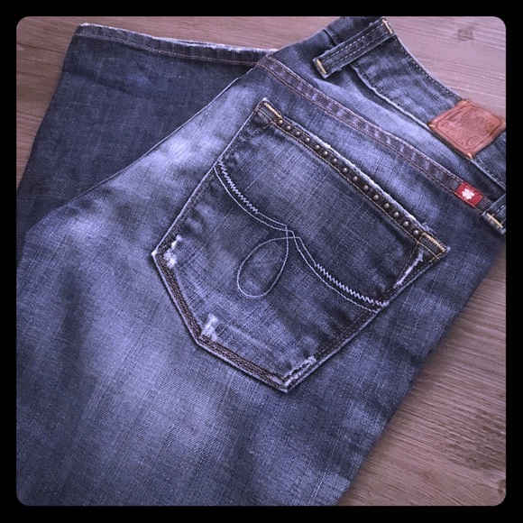 Lucky Jeans
