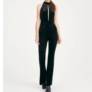 SALE!!! 🔴🔴 Black Velvet Jumpsuit