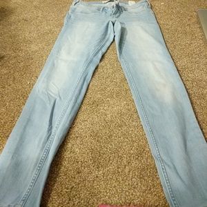 Light wash super skinny Hollister jeans