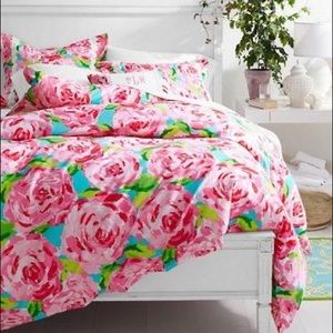 Lilly Pulitzer Twin Sister Florals Duvet
