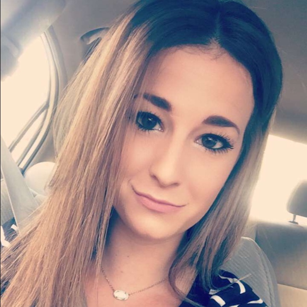 Meet your Posher, Juliana