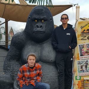 Meet your Posher, Sam