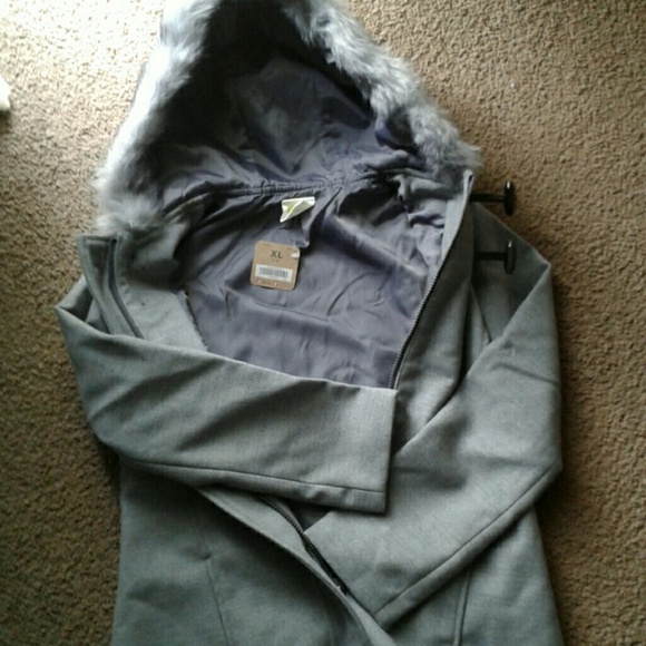 Toggle coat - Picture 3 of 4