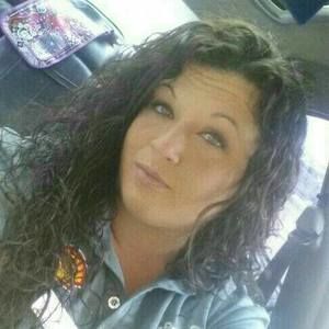 Meet your Posher, Niki