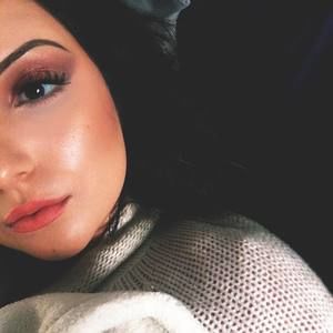 Meet your Posher, Angelina