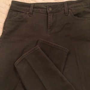 Vince Hunter Green 29