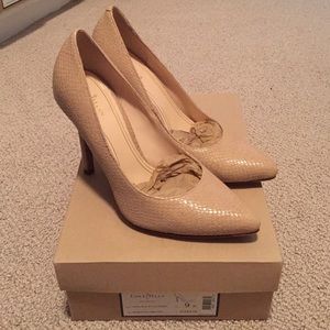 Cole Haan "Chelsea" high pump, size 9B