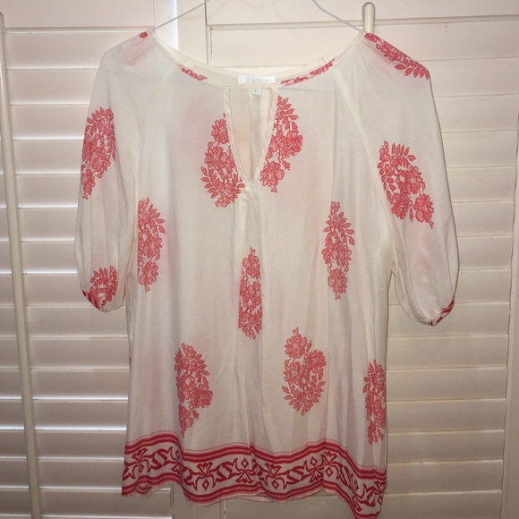 Cute top with orange damask pattern