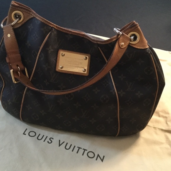 Louis Vuitton Handbag