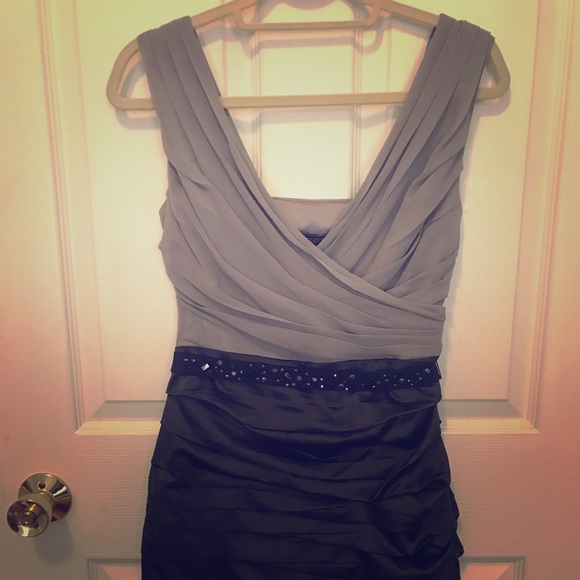 Express gray cocktail dress (size 4)