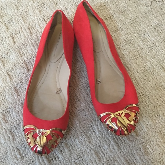 Orangish Red and gold Zara Basic shoe - Picture 1 of 3