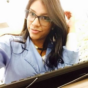 Meet your Posher, Giselle