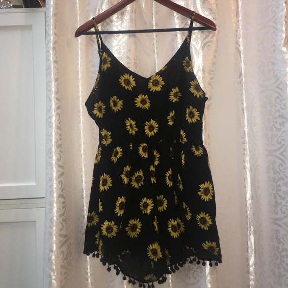 SUNFLOWER ROMPER 🌻
