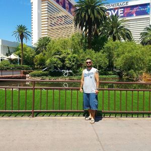 Meet your Posher, Noe