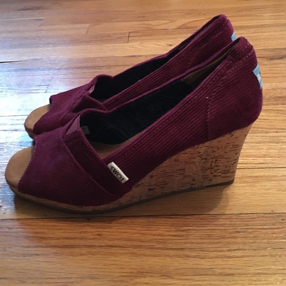 Tom's Wedges