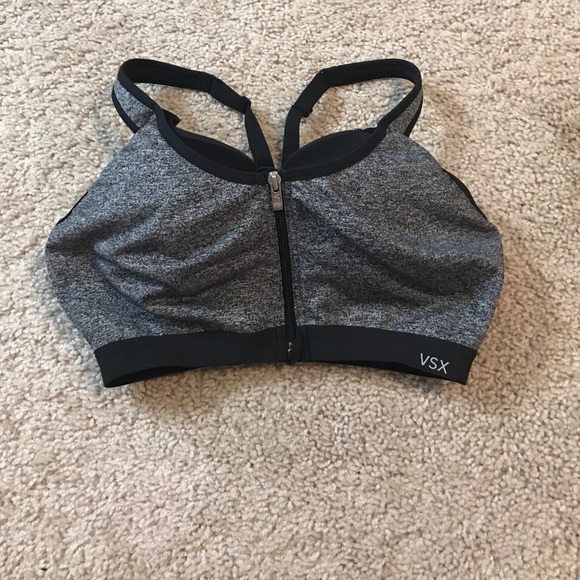Knock out sports bra ! 32dd...
