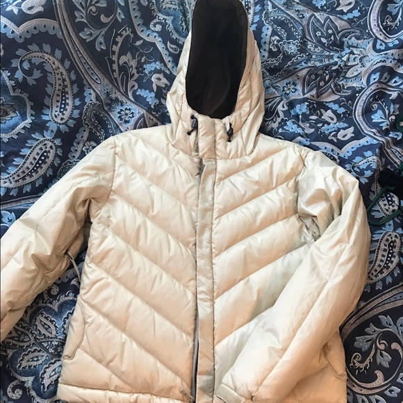 Burton snow boarding jacket - like new
