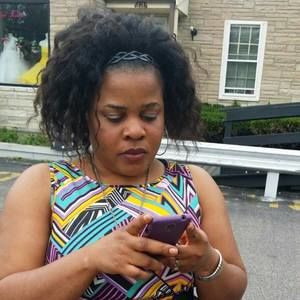 Meet your Posher, Esther