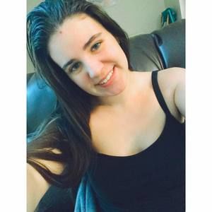 Meet your Posher, Adrienne