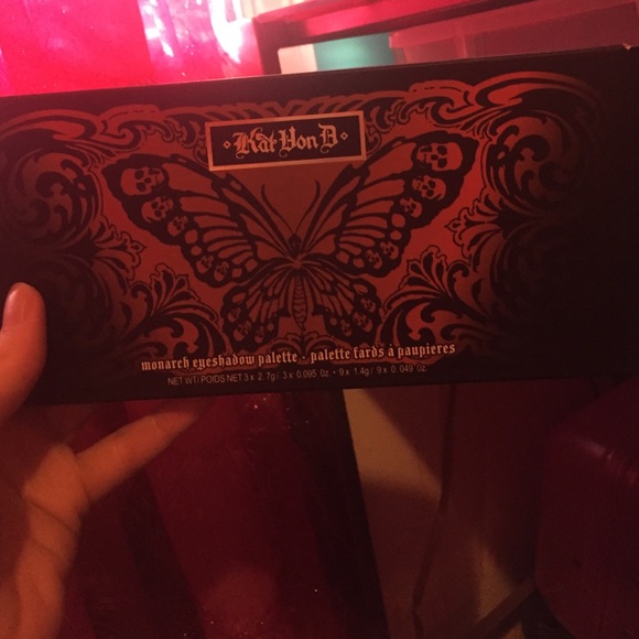 Kat Von D Monarch eyeshadow palette