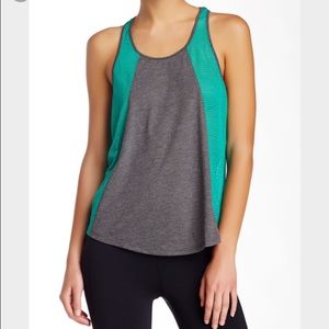 Alo Yoga Gray and Green Tank Top - Small
