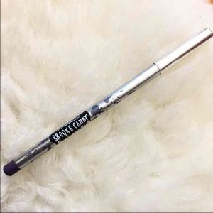 MAC Lipliner in Nightcrawler