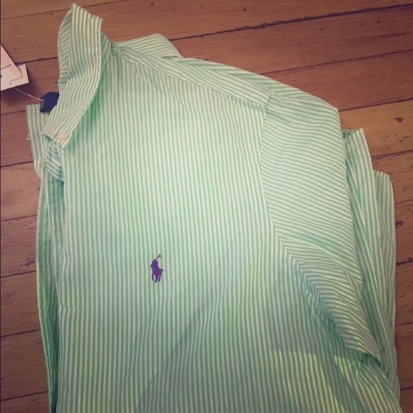 New with tags Ralph Lauren men's shirt!