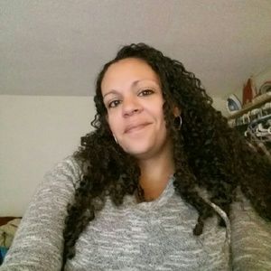 Meet your Posher, Tania