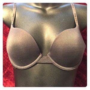 👙Calvin Klein👙T-Shit Bra