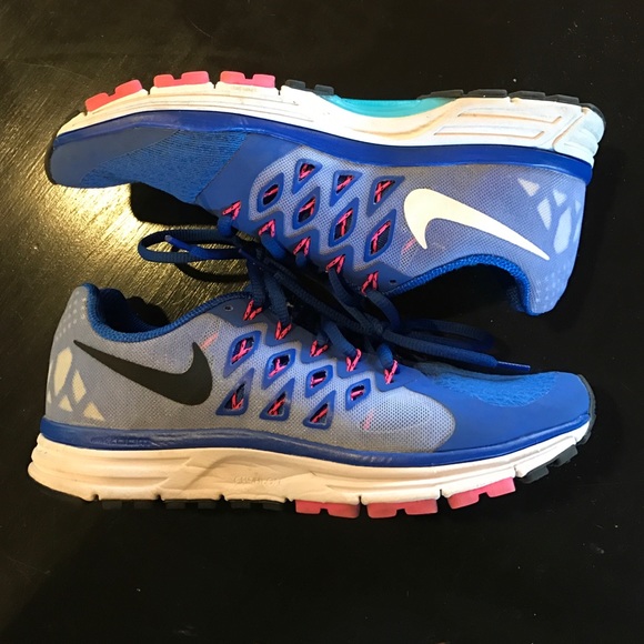 Nike Vomero 5