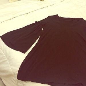 Black V-neck tunic dress