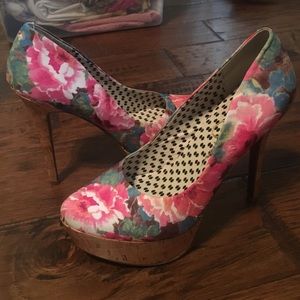 Jessica Simpson Floral Heel 8 NWOT