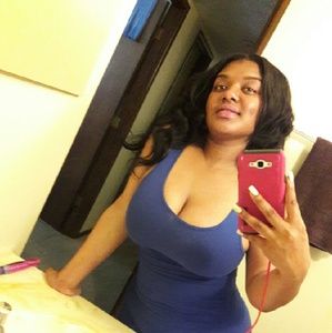 Meet your Posher, Rolanda